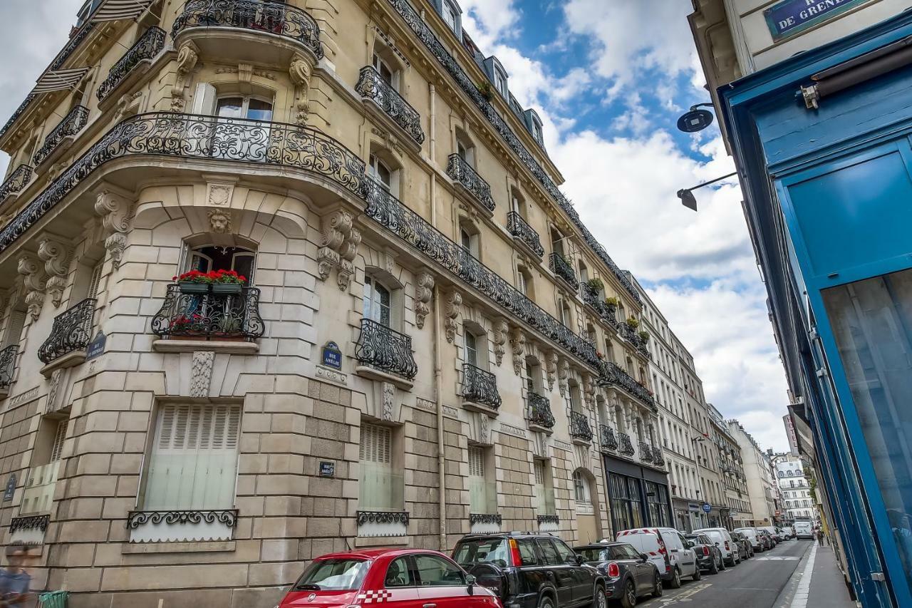 Tour Eiffel By Weekome Apartment *