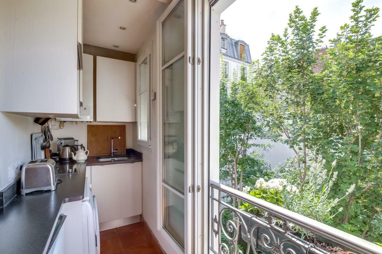 Tour Eiffel By Weekome Apartment *